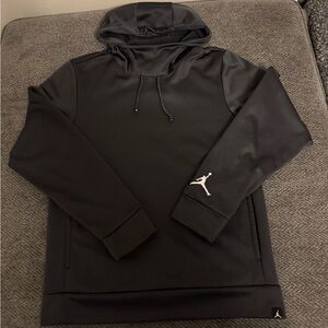 Nike Jordan Therma Fit 360
Jumpman Pullover Hoodie Mens